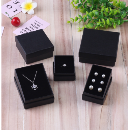 Wholesale Ring Jewelry Bbox Pendant Necklace Lenny Earrings Small Paper Box With Logo 