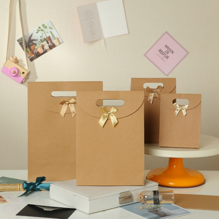 Gift Paper Bag With Bow Hand Bag Creative Flip Custom Logo Packaging Bag 