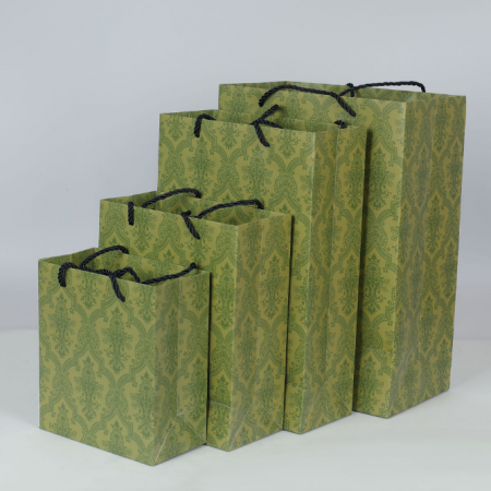 Manufacturer Wholesale Price Magnetic Storage Box Folding Packaging Gift Box With Ribbon 