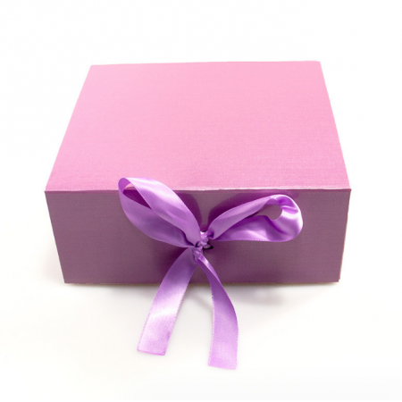 Folding Magnetic Box With Magnetic Flap Packaging Paper Gift Box With Ribbon 
