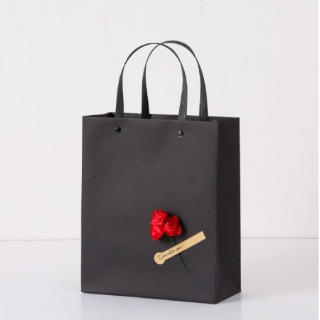 Luxury Shopping Bag Retail Hard Kraft Paper Bag With Handle Custom Logo 